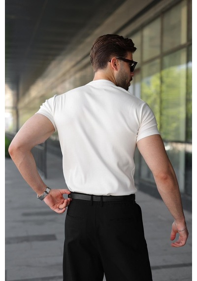 Madmext Ekru Slim Fit Hakim Yaka Triko Erkek Tişört E7189