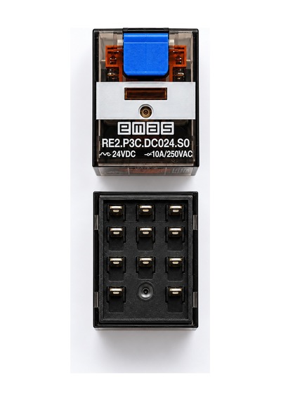 Emas Re2.p3c.dc024 ,24vdc 3a3k/10a Kalın-11pin Röle