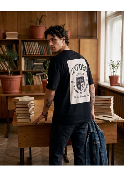 Black Nova Oversize Baskılı Unisex Tişört Oxford Club Black Siyah