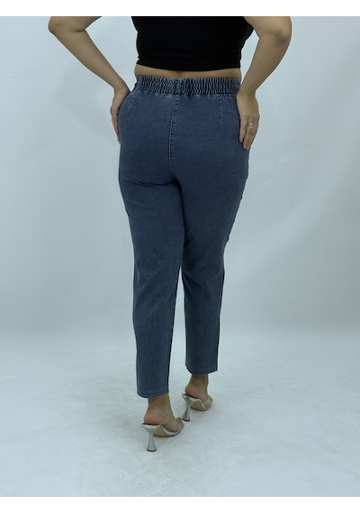 Motivation Büyük Beden Akar Kumaş Mom Lastikli Yüksek Bel Bağcıklı Paça Düğme Detaylı Kadın Pantolon Lacivert Motivation Büyük Beden Akar Kumaş Mom Lastikli Yüksek Bel Bağcıklı Paça Düğme Detaylı Kadın Pantolon Lacivert