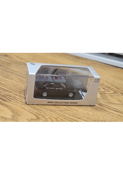 1/64 Bmw E46 Siyah - Collector Edition 50 Years Bmw 3 Series