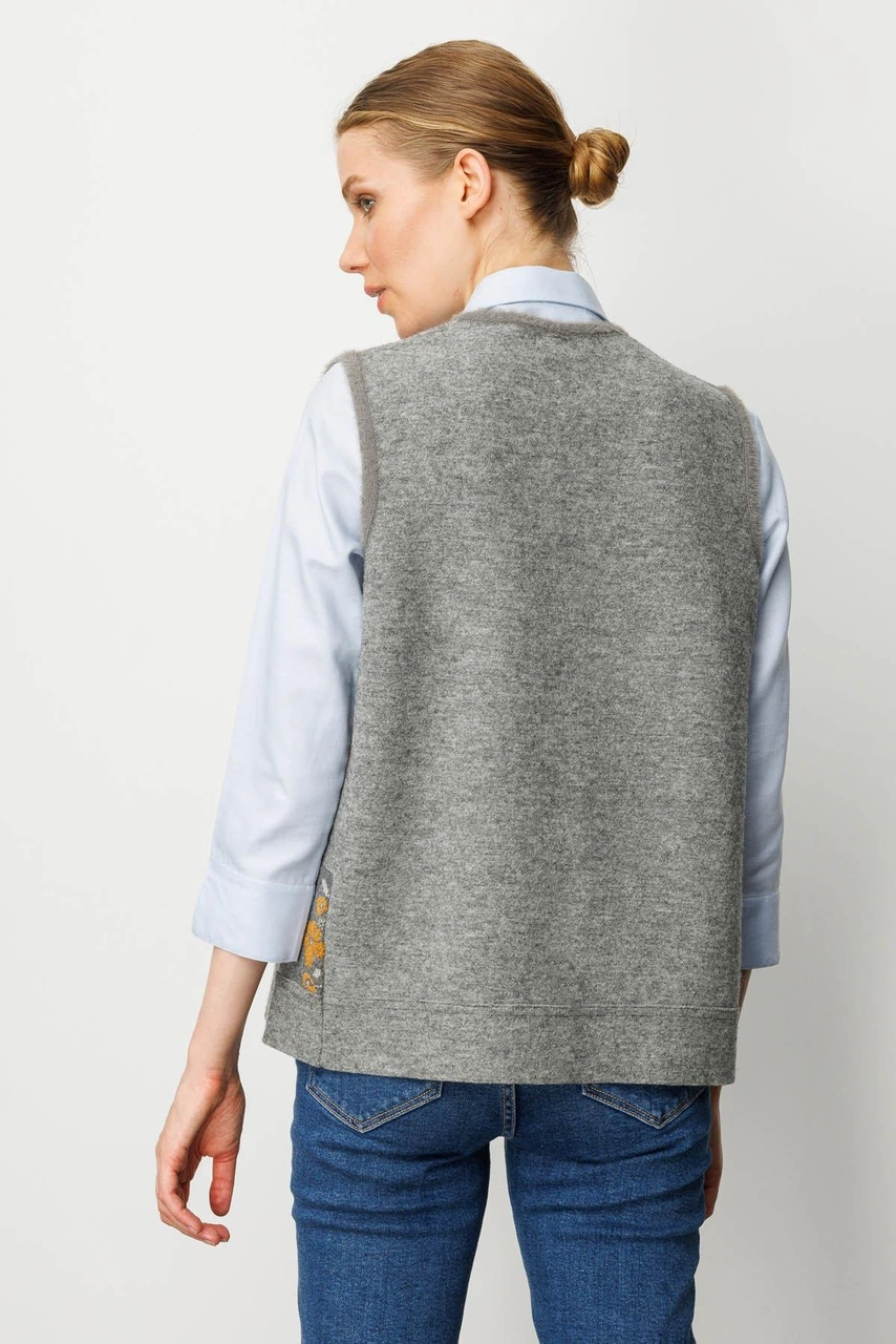 Desen Triko Kadın Pıtırcık Çiçekli Patchwork Keçe Yün Yelek Y.füme Hardal Y.füme Hardal Desen Triko Kadın Pıtırcık Çiçekli Patchwork Keçe Yün Yelek Y.füme Hardal Y.füme Hardal