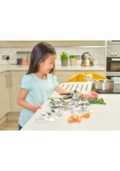 Casdon 502 15 Adet Oyuncak Tava Seti Kapak Dahil