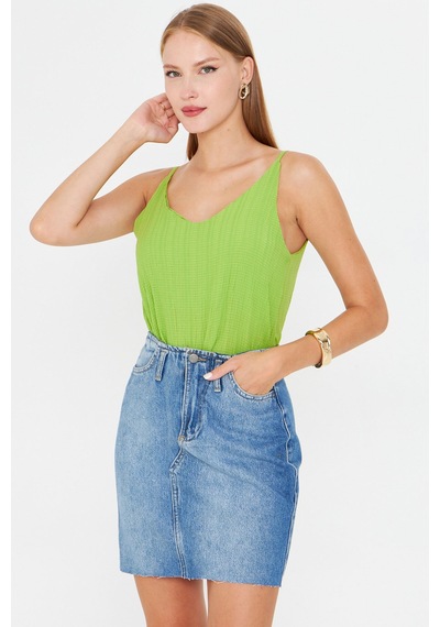 Armonika Kadın Fıstık Yeşili Keten Görünümlü Askılı Bluz Arm-24y001064 Armonika Kadın Fıstık Yeşili Keten Görünümlü Askılı Bluz Arm-24y001064