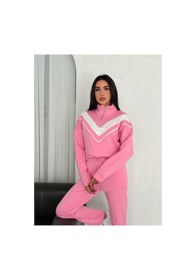 Gugus Kadın Içi Polarlı Kışlık Modal Kumaş Dik Yaka Fermuarlı Garnili V Takım Oys Model Pembe Gugus Kadın Içi Polarlı Kışlık Modal Kumaş Dik Yaka Fermuarlı Garnili V Takım Oys Model Pembe
