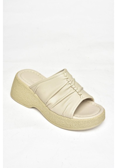 Fox Shoess996443009 Bej Kalın Tabanlı Kadın Terlik Bej