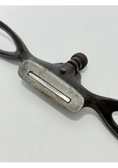 İngiliz Metal Antika El Rendesi 002