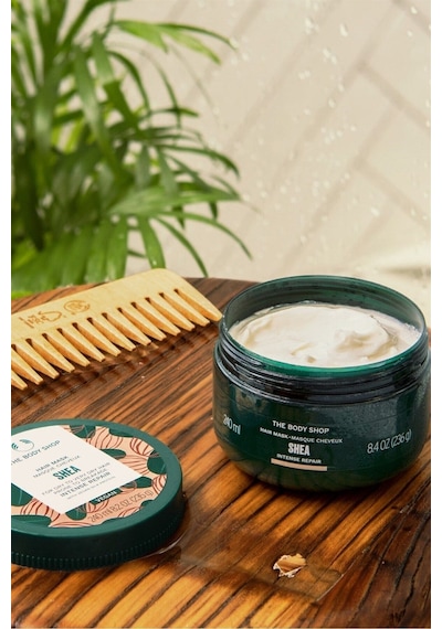 The Body Shop Shea Yoğun Onarıcı Saç Maskesi 240 Ml