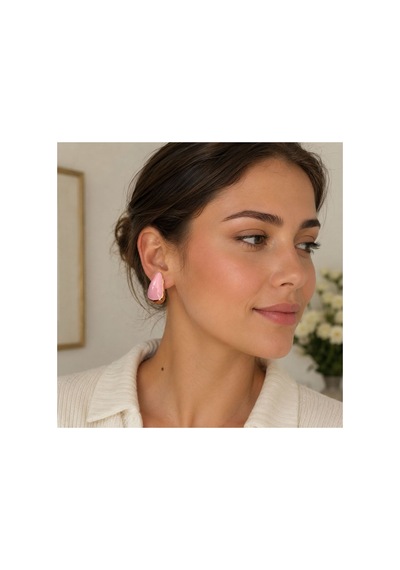 Pembe Damla Formlu Gold Detaylı Kadın Küpe Pembe - 886705505 Pembe - 886705505 Pembe