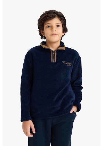 Defacto Erkek Çocuk New Regular Fit Yarım Balıkçı Yaka Nakışlı İçi Yumuşak Tüylü Polar Sweatshirt G3670a825cwnv256 Lacivert-nv256 Defacto Erkek Çocuk New Regular Fit Yarım Balıkçı Yaka Nakışlı İçi Yumuşak Tüylü Polar Sweatshirt G3670a825cwnv256 Lacivert-nv256