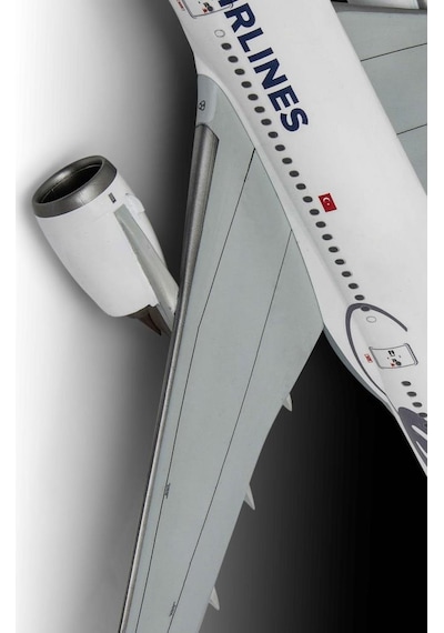 Revell Türk Hava Yolları Airbus A350-900 03773