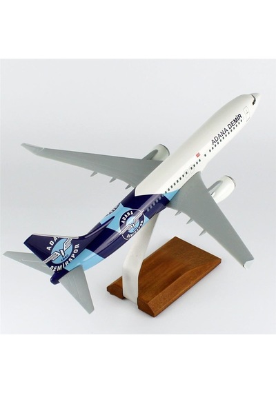 Thy011 1/100 Ölçek, Thy Adana Demir Spor Logolu B737-800 Yolcu Uçağı, Sergilemeye Hazır Ahşap Standlı Model-56265
