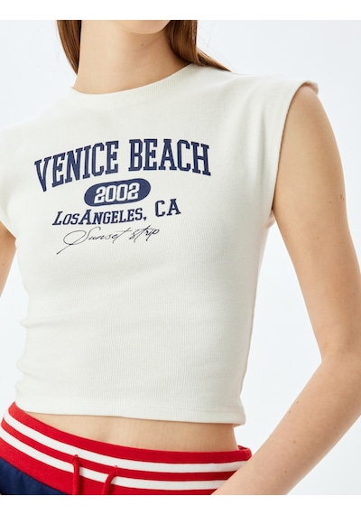 Koton Kolej Baskılı Slim Fit Bisiklet Yaka Kolsuz Crop Tişört Ekru 5sal10182ık Ekru