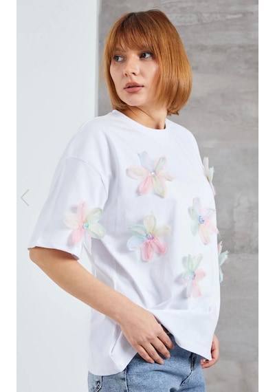 Çiçekli T-shirt Beyaz
