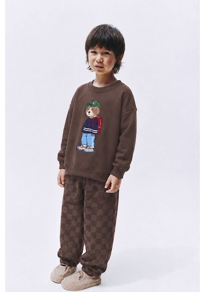 Monila Erkek Çocuk Kahverengi Ayıcık Baskılı Pamuklu 3 İplik Kumaş Sweatshirt Ve Damalı Eşofman Altüst Takım Monila Erkek Çocuk Kahverengi Ayıcık Baskılı Pamuklu 3 İplik Kumaş Sweatshirt Ve Damalı Eşofman Altüst Takım