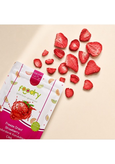 Foodry Dondurularak Kurutulmuş Çıtır Çilek Dilimleri 2 x 17 G
