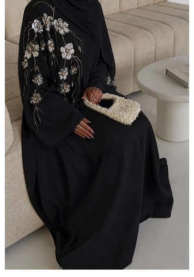 Nazzain Nisra Çiçek İşlemeli Özel Tasarım Abaya Çok Renkli