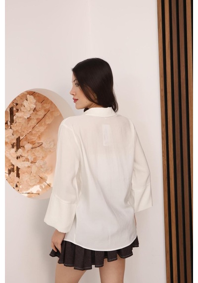 Kadın Slim Fit Dar Kesim Vücuda Oturan Uzun Kollu Beyaz Gömlek