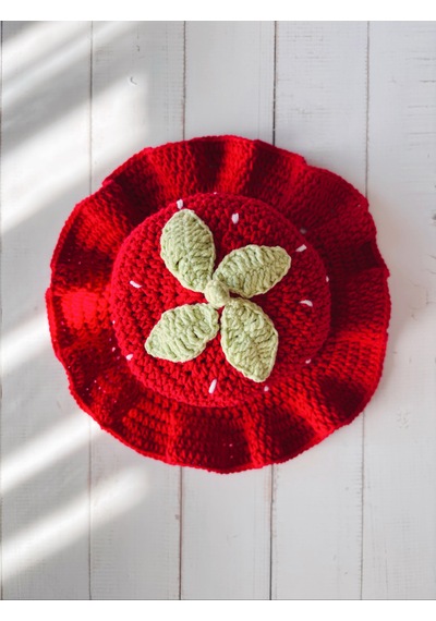 Crochet By Neslii Baby Strawberry Bonnet Şapka Kırmızı