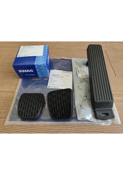 Mercedes W124 W201 Pedal Set A2012910282 A1263000504 A2012920082