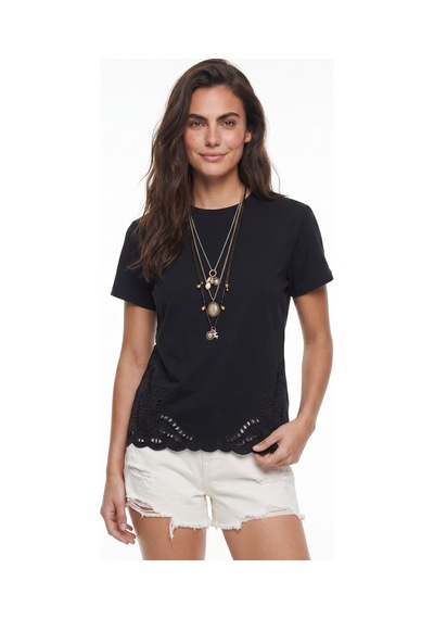 Onloox Kadın Siyah Siyah Pamuklu Bisiklet Yaka Rahat Kalıp Etek Ucu Brode Nakış Detaylı Basic T-shirt