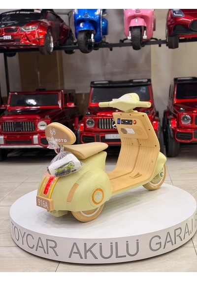 Vespa Küçük Boy Akülü Motor 1-4 Yaş Yeşil