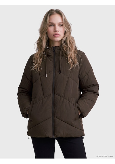 Lcw Vision Kahverengi Kapüşonlu Oversize Kadın Şişme Mont
