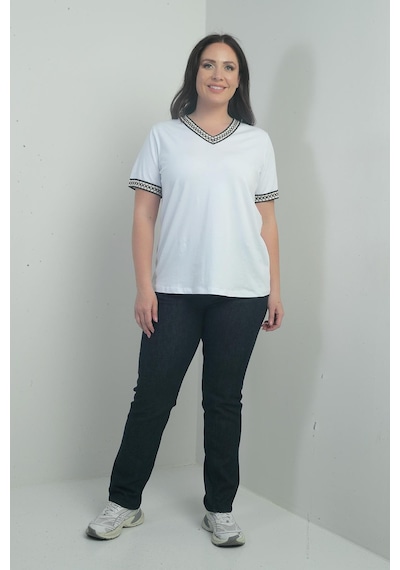 By Saygı Kadın Yüksek Bel Boru Paça Likralı Büyük Beden Kot Pantolon-40351 Koyu Lacivert By Saygı Kadın Yüksek Bel Boru Paça Likralı Büyük Beden Kot Pantolon-40351 Koyu Lacivert
