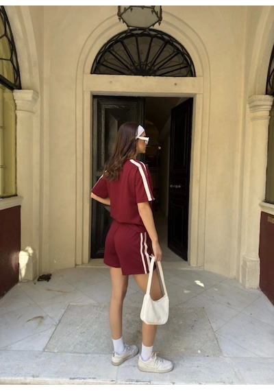 Moderie Butik Osy Modal Yumuşak Dokulu Kumaş Parçalı Bisiklet Yaka T-shirt Mini Şortlu Etek İkili Takım -bordo Bordo Moderie Butik Osy Modal Yumuşak Dokulu Kumaş Parçalı Bisiklet Yaka T-shirt Mini Şortlu Etek İkili Takım -bordo Bordo
