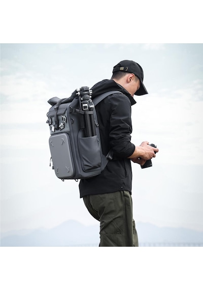 Ulanzi Bp04 Hard Shell Camera Backpack 25l