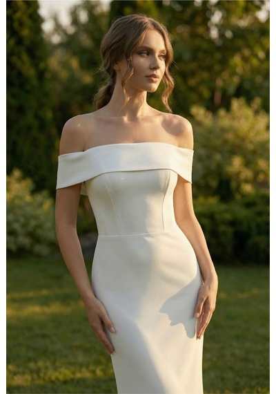 Berissima Bride Maxi Nikah Elbisesi, Kırık Beyaz, Straplez Madonna Yaka, Yırtmaçlı Kalem Kalıp, Nocturne Kırık Beyaz Kırık Beyaz Berissima Bride Maxi Nikah Elbisesi, Kırık Beyaz, Straplez Madonna Yaka, Yırtmaçlı Kalem Kalıp, Nocturne Kırık Beyaz Kırık Beyaz