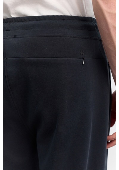 Avva Erkek Siyah Beli Lastikli Bağcıklı Soft Touch Regular Fit Eşofman Altı A62y3400 Avva Erkek Siyah Beli Lastikli Bağcıklı Soft Touch Regular Fit Eşofman Altı A62y3400