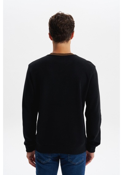 AR-MA Arma Erkek Regular Fit Örme Selanik Sweatshirt %65 Pamuk %35 Polyester, Karbon Fırçalı, Basic Bisiklet Yaka K30124698902 Siyah AR-MA Arma Erkek Regular Fit Örme Selanik Sweatshirt %65 Pamuk %35 Polyester, Karbon Fırçalı, Basic Bisiklet Yaka K30124698902 Siyah