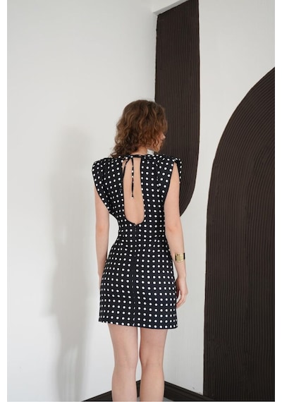 Verymoda Puantiyeli Bisiklet Yaka Diz Üstü Elbise D3013 Siyah