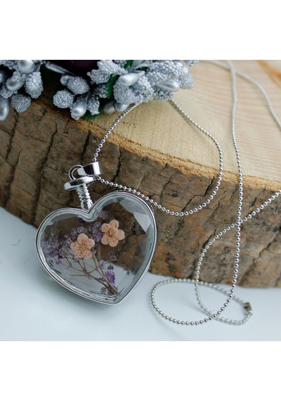 Hediyeci Abla Cam Kalpli Kurutulmuş Toz Pembe ve Mor Kır Çiçekli Kadın Kolye Gümüş - Altın - Rose Gold