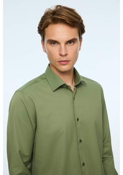 Morven Erkek Yeşil Trend Düz Dynamic Fit Sert Yaka Gömlek 26mc004069700 Yeşil