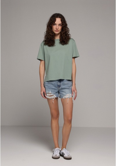 Colin's Colins Mom Fit Yüksel Bel Düz Kadın Light İndigo Denim Jean Şort Cl1081450 Q1.v1 Dn45059