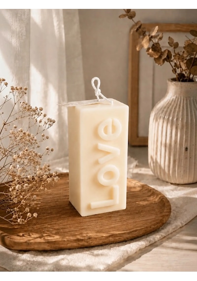 Mumelia Love Yazılı - Doğal Soya Blok Dekoratif Mum - Krem