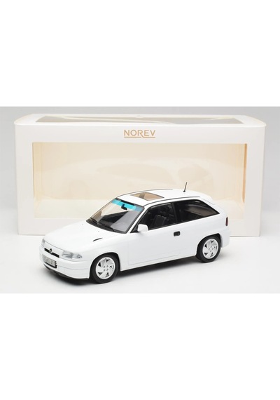 1:18 Norev 1991 Opel Astra F Gsı Blanc Casablanca