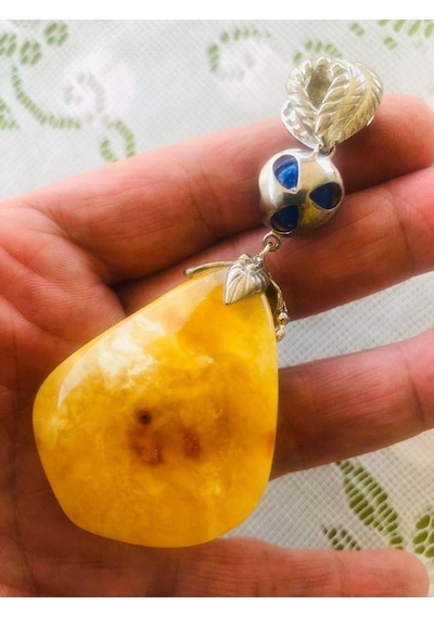 Doğal Kaya Damla Kehribar Lapis Lazuli Taşlı Kolye Ucu 28,8 Gram