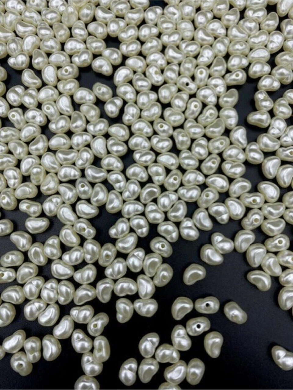 50gr Formsuz Şekilsiz Krem Renk Plastik Lüks Inci Boncuk, Yamuk Inci 250 Adet