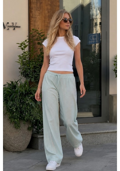 Siyah İnci Üst Pamuklu Fitilli Kaşkorse T-shirt İnce Soft Örme Pijama Takımı 8047 Yeşil Çizgili Siyah İnci Üst Pamuklu Fitilli Kaşkorse T-shirt İnce Soft Örme Pijama Takımı 8047 Yeşil Çizgili