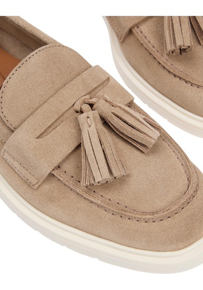 Tommy Hilfiger Hafif Süet Kadın Püsküllü Bej Loafer-13200 Sandalwood