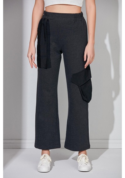 Alexander Gardi Yüksek Bel Boru Paça Cepli Eşofman Altı  (B22-12301) Siyah