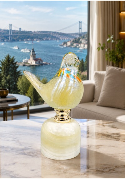 Tamamen El İşçiliği Ve Üfle İle Yapılmış 17 Cm Boyutlarında Kuş Figürü .