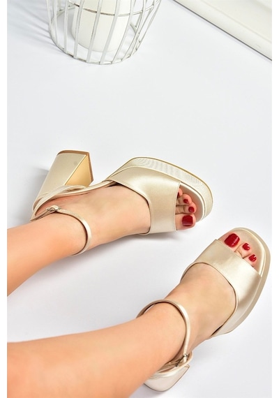Fox Shoes Ten Saten Kumaş Kalın Platform Topuklu Kadın Ayakkabı M (546768491) Fox Shoes Ten Saten Kumaş Kalın Platform Topuklu Kadın Ayakkabı M (546768491)