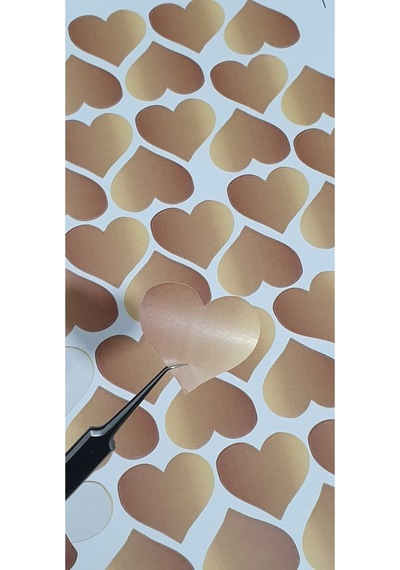Yapışkanlı Kalp Şekilli Gold Sticker Etiket Hediye Paketleme Ve Zarf Etiketi 42 Adet