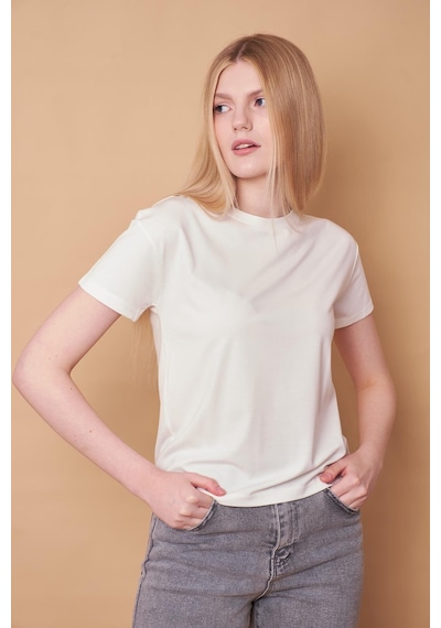 Jument Kadın Sıfır Yaka Kırışmaz Span Karışımlı Şık Kısa Kol Likralı T-shirt Bluz-krem Krem Jument Kadın Sıfır Yaka Kırışmaz Span Karışımlı Şık Kısa Kol Likralı T-shirt Bluz-krem Krem