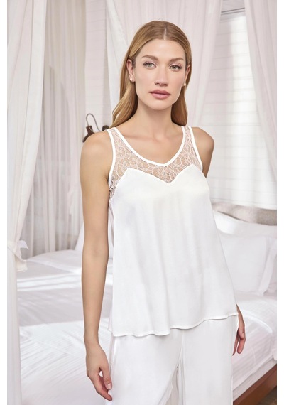 Aria's Closet Arias Closet Dantelli Ve Dekolteli Saten Pijama Takımı Beyaz