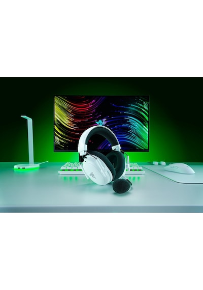 Razer Blackshark V3 Pro 7.1 Surround Beyaz Kablosuz Gaming Kulaklık
